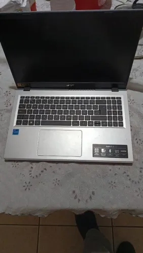 Notebook Acer aspire 3 semi-novo