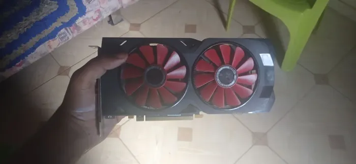 Rx 570 4Gb xfx em bom estado