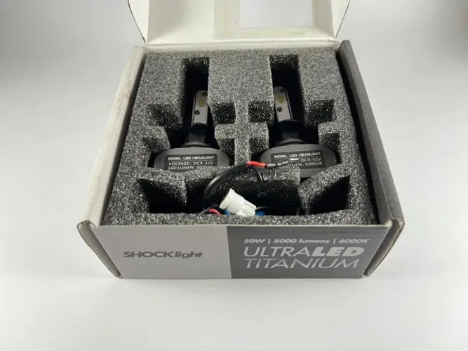 Lâmpada de Farol Ultra LED Titanium H01 Shock Light
