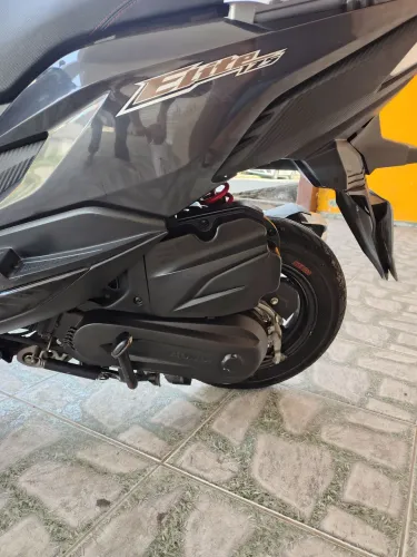 Moto Honda elite