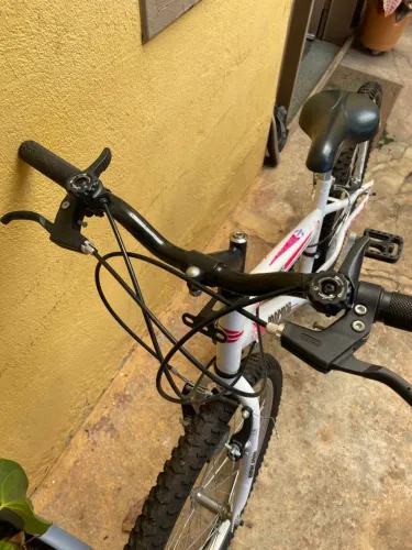 Bicicleta feminina Mormaii