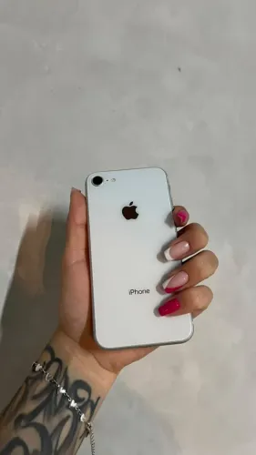 IPHONE 8 256GB
