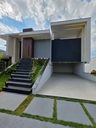 Ótima casa à venda no Park Gran Reserve com 3 suítes, piscina e acabamentos de alto padrão