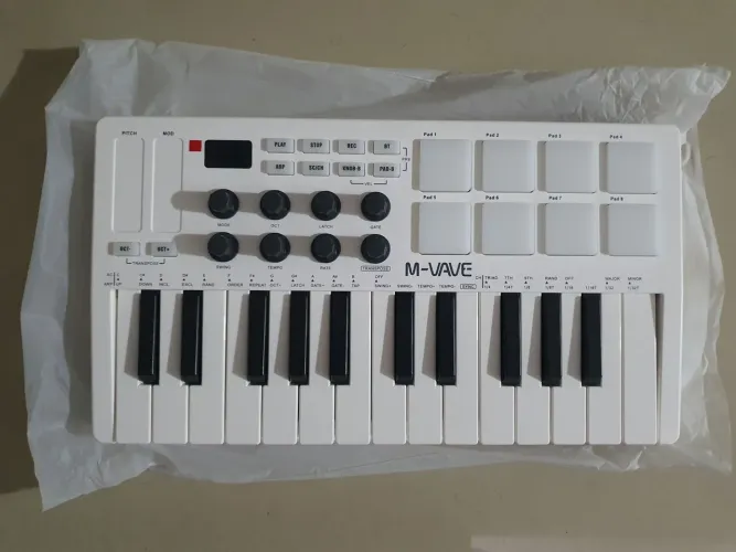 M-VAVE controlador Midi USB Bluetooth 25 teclas 8 PADS bateria 16h