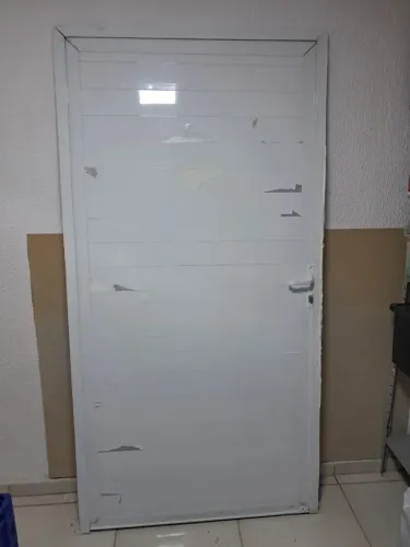 Porta lambril alumínio branco