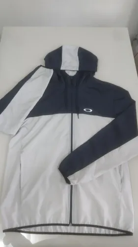 Corta vento da Oakley, original.