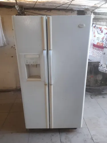 Geladeira Frigidaire Frost Free 800L 110V Conservada