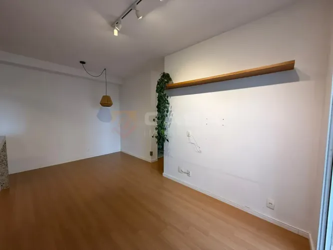 FRAN- Apartamento 3 Quartos à Venda no Cond San Remo  Morada de Laranjeiras
