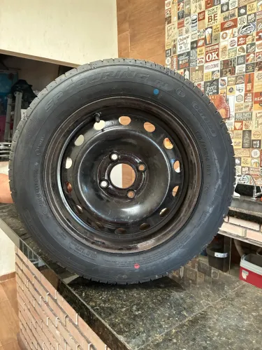 Pneus dunlop 175/65/14