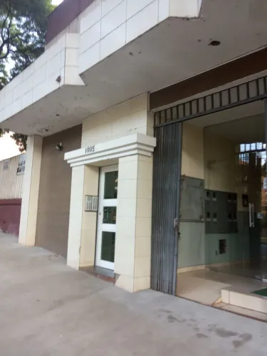 Apartamento Padrão à venda em Zona 07, Maringá-PR