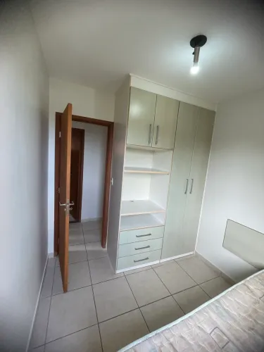 Alugasse quarto no Condomínio Villagio Di Firenze