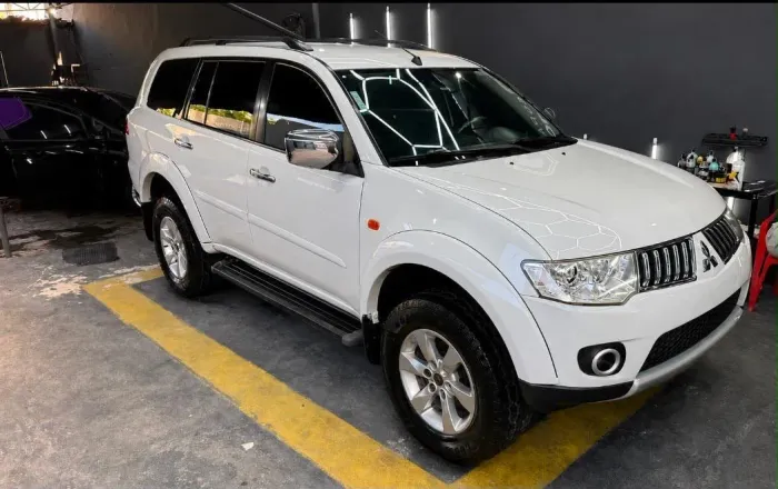 Mitsubishi Pajero Dakar 3.2 4X4 T.i. Dies. 5P Aut. 2013