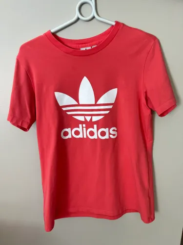 Blusa adidas