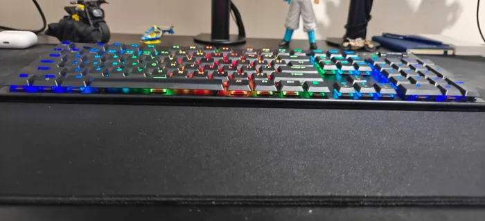 Teclado Gamer Redragon Horus K619 RGB Switch red