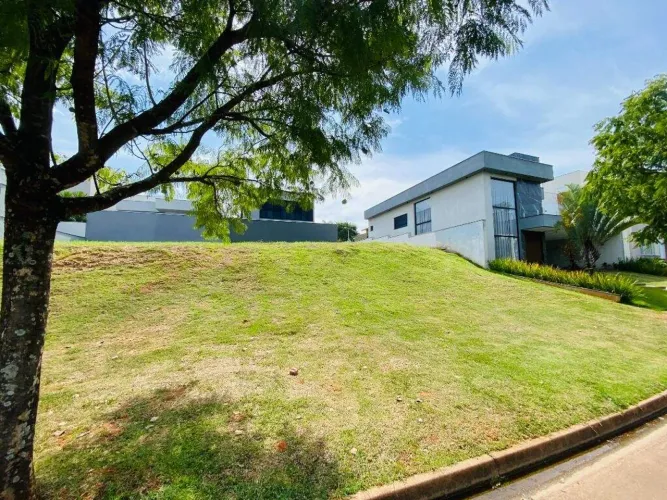 Terreno à venda, 311 m² por R$ 450.000,00 - Villa D' Áquila - Piracicaba/SP