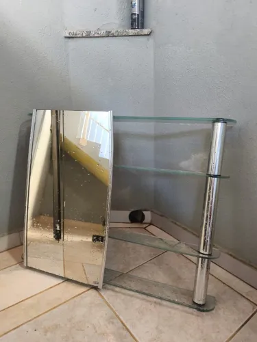 ESPELHEIRA SLIP PARA BANHEIRO