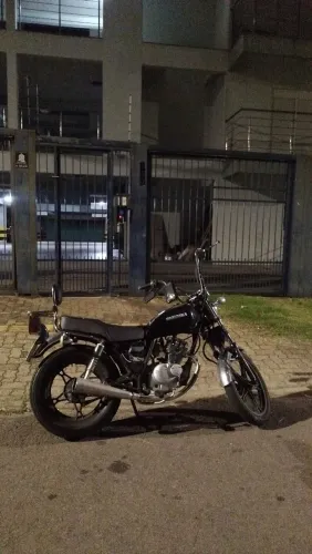 Intruder preta venda
