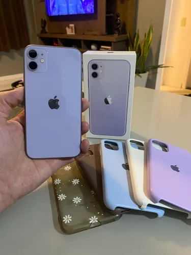 iPhone 11 64gb em perfeito estado! 