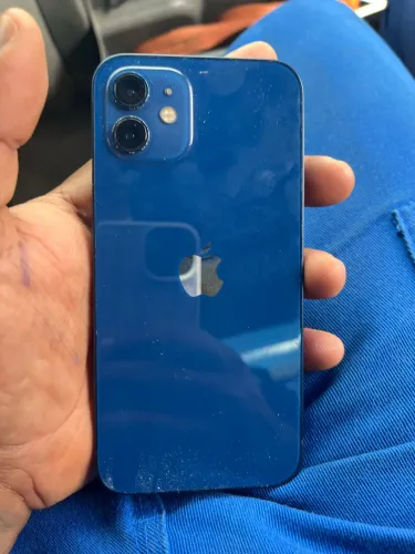 iPhone 12 para retirada de peças 