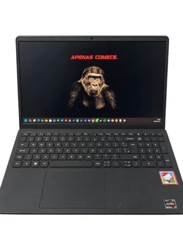 Notebook Dell Inspiron 15 3535 Ryzen 5 7520U 8GB SSD 512GB