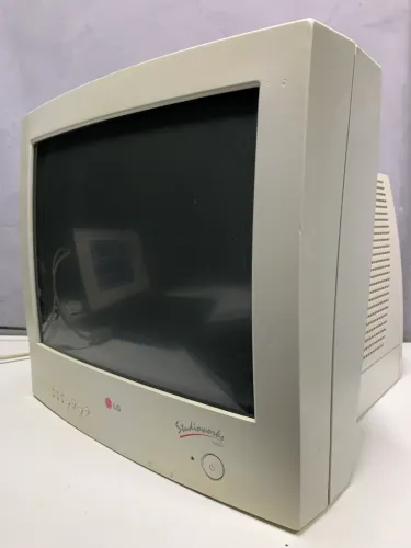 MONITOR LG CRT VINTAGE ANTIGO RETROR NOSTALGIA BRANCO