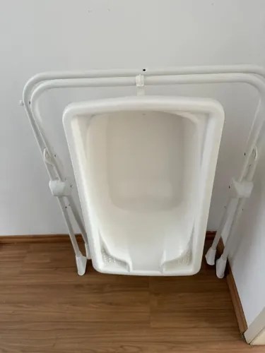 Banheira com suporte burigotto