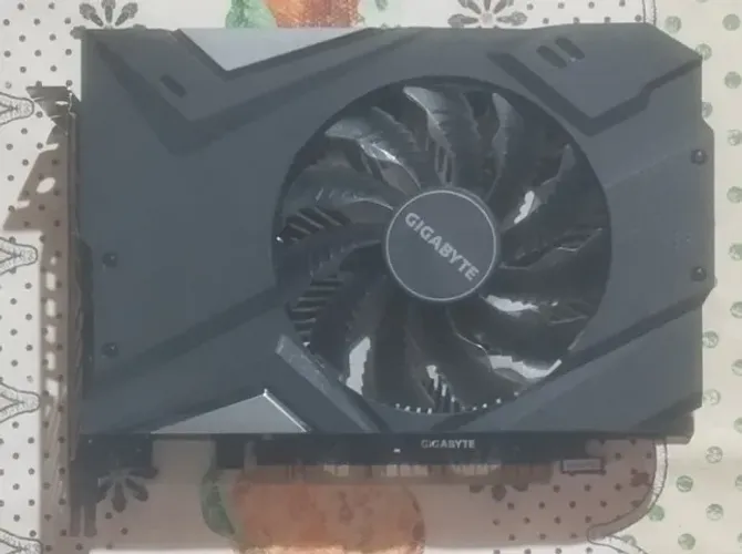 GIGABYTE GTX 1650 MINI ITX OC | Testada e Funcionando