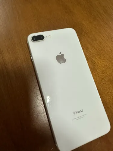 iPhone 8 Plus branco neve impecável