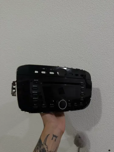 Rádio Original Fiat Punto 2014