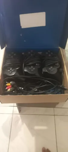 PlayStation 2 com 3 Controles + Cabos e Acessórios
