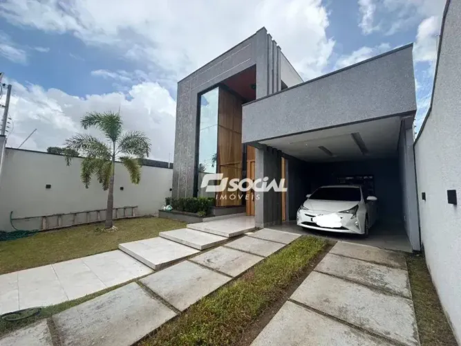 Sobrado com 3 suítes, sendo 2 master por R$ 1.600.000 - Nova Floresta - Porto Velho/RO