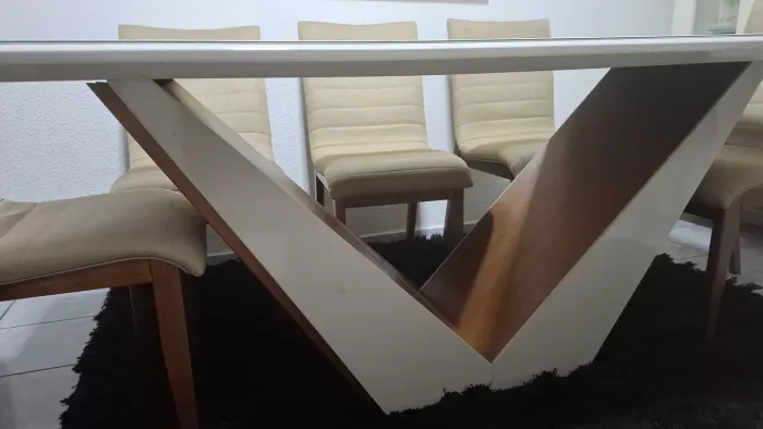 Mesa 8 cadeiras