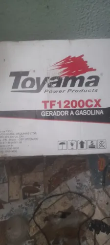 Gerador toyana na embalagem 220vts 4t manual 1.2kva