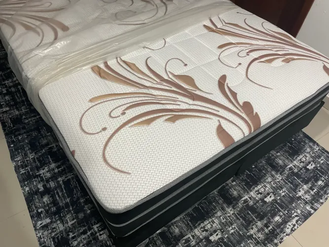 Cama QUENN 1200