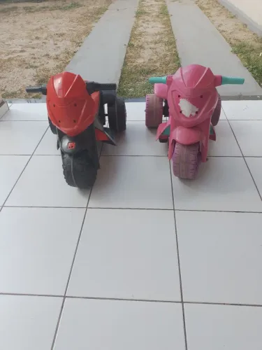 Duas motos eléctricas  ligue para esse número * fala pelo whasapp