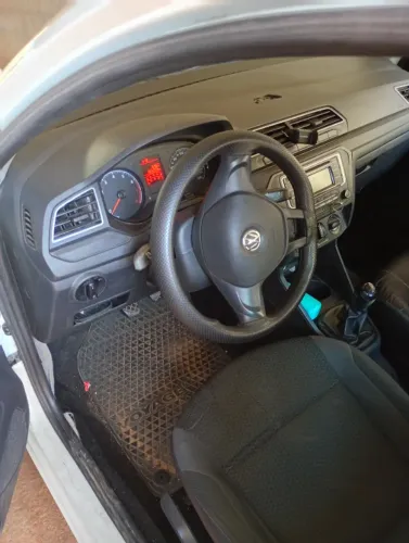 Volkswagen Voyage 1.6 MSI Flex 8V 4P 2022