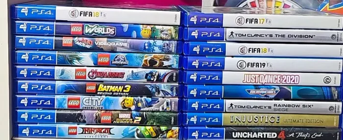 LOTE 18 jogos de ps4