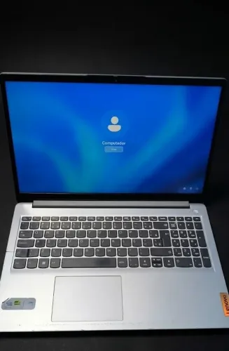 Lenovo Ideapad i3 12th Geração | 8GB RAM | SSD NVMe 256GB Gen4 | Tela 15,6