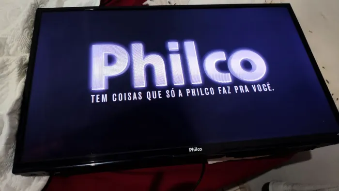 Desapego Tv 32 smart Philco/ iPhone 8