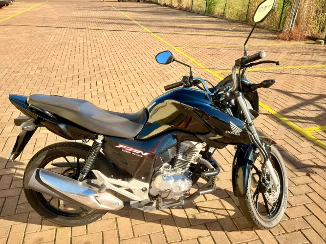 Fan 160 (BAIXO KM)
