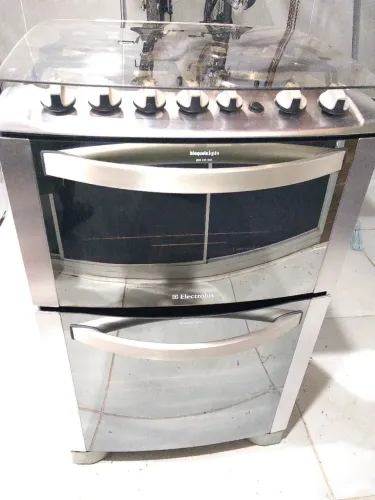 Fogão Eletrolux 4 bocas 2 Fornos Grill