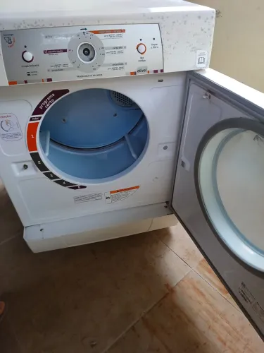Vendo Secadora de Roupas Brastemp