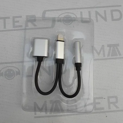 Cabo adaptador lightning. Saída p2/recarga/microfone. Novo.