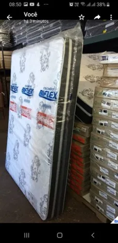 Colchão de casal de mola ensacada 138x24 valor 750,00 avista