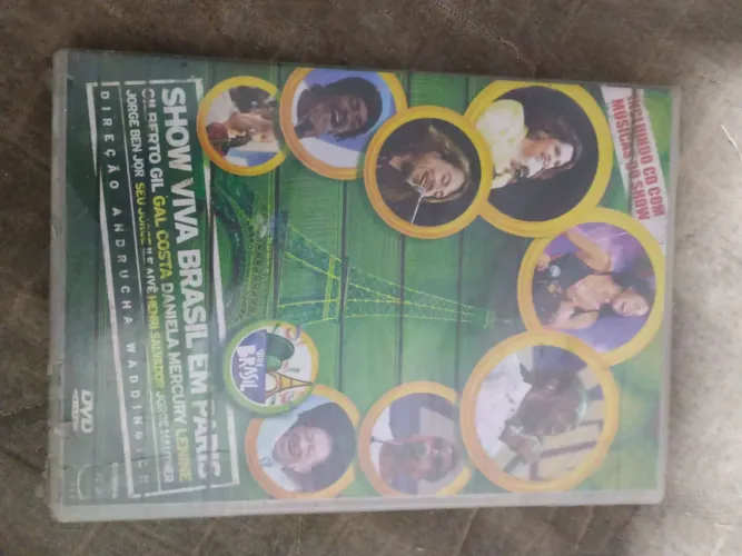 DVD e CD Show Viva Brasil em Paris