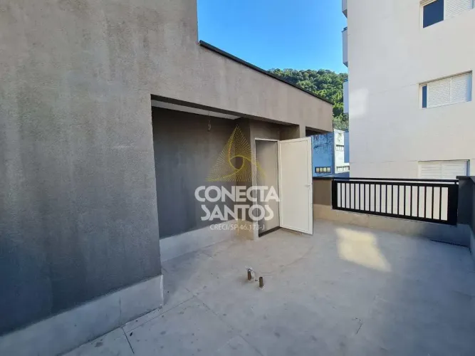Vende-se Sobrado Tríplex com 2 suítes em Santos