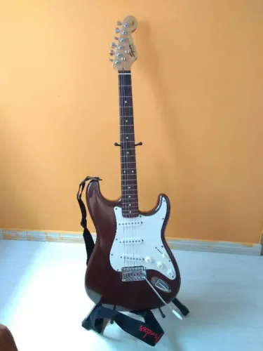 Guitarra Stratocaster Squier - California Series