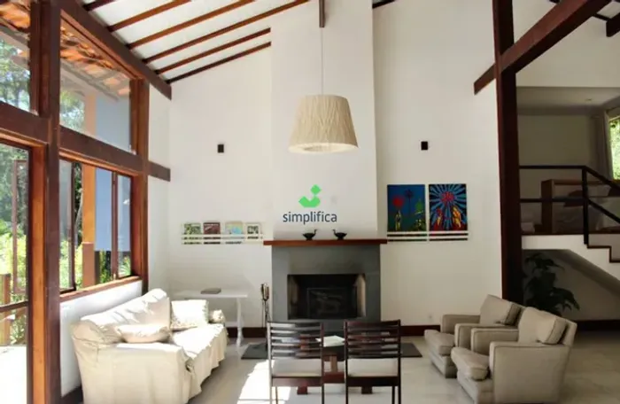Casa para aluguel, 3 quartos, 3 suítes, 4 vagas, Itaipava - Petrópolis/RJ