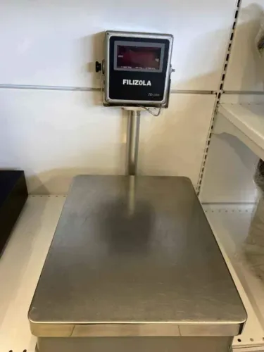 Balança Plataforma Filizola 30kg Divisão de 20Gr Super Reforçada e Resistente com Visor