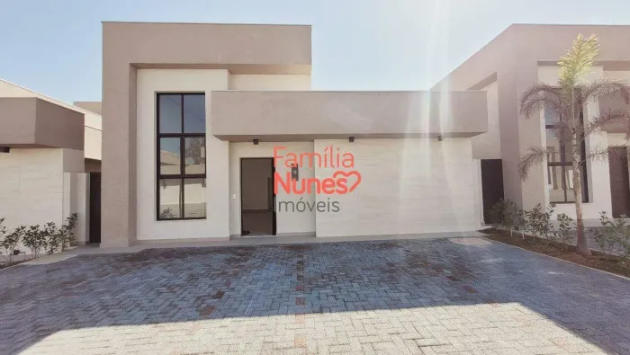 Casa a venda em condomínio Contagem MG